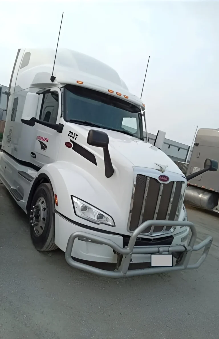 2257-RIGHT-Picsart-AiImageEnhancer